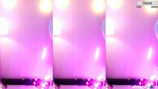 Korean Naxttyy1358 Revealing her Juicy Booty Cheeks On Live Afreecatv Video