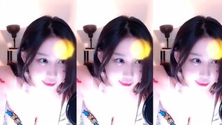 Jayoung1062 Exposes Her Big Boobs and Thicc Ass On cam Video