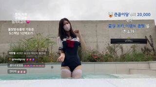 Darling0416 Cute Asian in Mask  Shows Off While Dancing Video