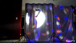 Endolphlin Dancing Off While Showing Off Her Hot Body Afreecatv Video