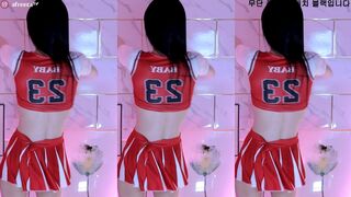 kmj87990 Sexy Asian in a Cheerleader Kit Dancing Afreecatv Video