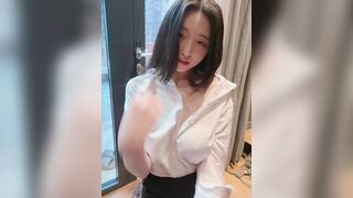 Leeyeonwoo Asian Hottie Reveals Her Sexy Hot Boobs Video