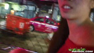 Asian Cutie Gets Seduced By a White Guy And Takes Her To a Hotel Video