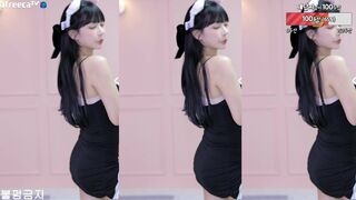 Cute Slut Haru Sexy Danc While Teasing Her Tits And Ass Afreecatv Video