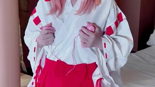 Horny Babe Vibrating Nipples And Puts A Huge Dildo In Pussy While Wearing Analplug Tail Video