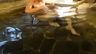 Unagichan Fully Naked In Hot Bathtub And Teasing With Tits Video