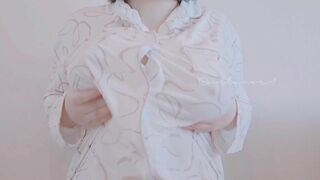 Mikansui Take Out Her Massive Tits And Start Squeezing Them Video