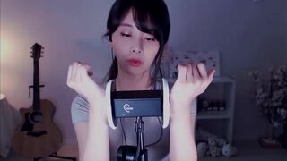 Mimojoo Licking Ears And Teasing Her Horny Fans ASMR Video
