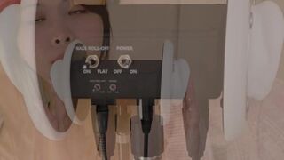 Mimojoo eating Ears While Teasing Fans With ASMR Video
