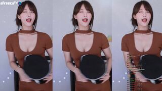 Mimojoo Shaking Her Big Tits While Dancing In A Hot Dress AfreecaTV Video