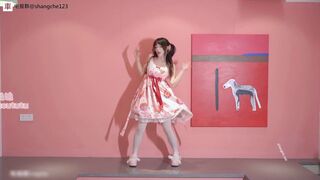 Cute Slut Niantutu Dancing Without Clothes Teasing Video