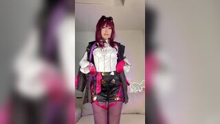 Meriol Chan Hot Asian Cosplayer Showing her Sexy Booty Video