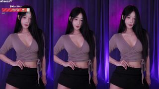 Haru S2 Asian Model In Black Short Skirt Dancing On Live Afreecatv Video