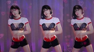 Yule Asian Nasty Teen Showing Off her Dancing On Live Video