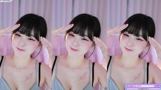 Chujeong Cute Asian Girl Making Fun Faces While Getting Boobies Caught On Cam Afreecatv Video