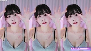Chujeong Cute Asian Girl Making Fun Faces While Getting Boobies Caught On Cam Afreecatv Video