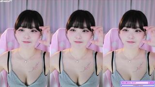 Chujeong Cute Asian Girl Making Fun Faces While Getting Boobies Caught On Cam Afreecatv Video