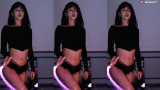 Hyeming Asian In Tiny Black pants Shaking Ass and Dancing Afreecatv Video