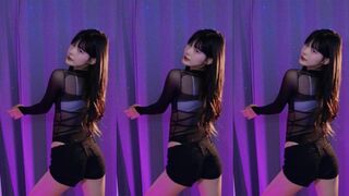 yule_.0.03 Gorgeous Asian Teen Dancing While Showing Tight Small Ass Video