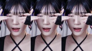 yule_.0.03 Wild Asian Teen Dancing On Live Closeup Video