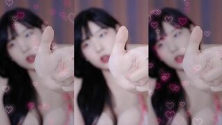 yule_.0.03 Cute Af Asian Dancing Closeup Video