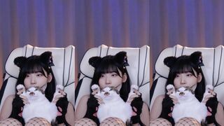 yule_.0.03 Pretty Cute Asian With Juicy Boobs On Live Video