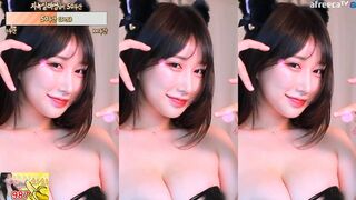 Eunyoung1238 Asian Korean Chick With Nice Tits Dancing Afreecatv Video