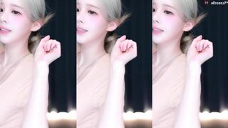 gusdk2362 Dancing off Showing her Tight Ass Afreecatv Video