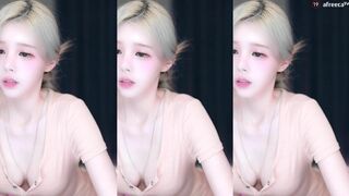 gusdk2362 Wild Asian Beauty Dancing Off On Live Afreecatv Video