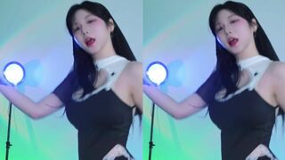 p_tilda Korean beauty Loves Dancing Off For Fans Video