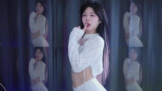 p_tilda Pretty Sexy Asian Loves Dancing Video