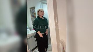 I_cup_JD Busty Fat Asian Shows Naked Body While Bathing Video