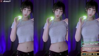 Lusty Asian Model Dancer On Live Afreecatv Video