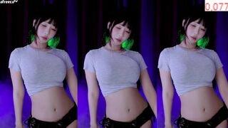 Busty Asian Girl Dancing Off on Live Afreecatv Video