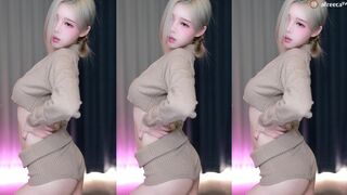 gusdk2362 Sexy Blonde Tight Girl Dancing On Live Afreecatv Video