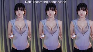 yule_.0.03 Asian Teen Showing off Bouncing Boobs Video