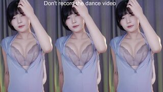 yule_.0.03 Asian Teen Showing off Bouncing Boobs Video