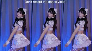 yule_.0.03 Asian Teen With Curvy Bouncing Boobs Dancing Video