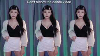 yule_.0.03 Pretty Sexy Asian In Black Dancing Video