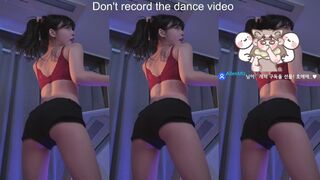 yule_.0.03 Sexy Af Asian Dancing Showing Tight Booty Video