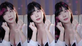 yule_.0.03 Asian teen With Curvy Boobs Video