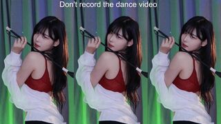 yule_.0.03 Sexy Asian Teen Wild Dancing On Live Video