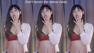 yule_.0.03 Lusty Asian Model Dancing Video