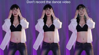 yule_.0.03 Asian Chick With Bouncy Boobs Live Video