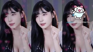 yule_.0.03 Hot Asian Teen Closeup Live Video