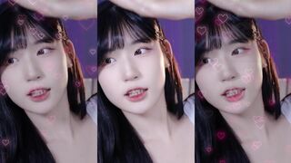 yule_.0.03 Hot Asian Teen Closeup Live Video