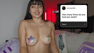 Allecakes Asian Doing Q&A On Live While Exposing Boobs Video