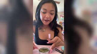Mankoprincess Asian Craves Smoking While On Her Live Onlyfans Video