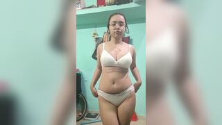 Uma Ghosh nude twerking for boyfriend