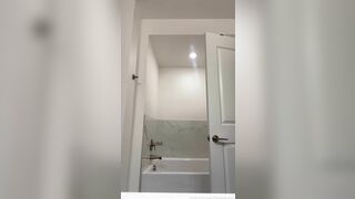 Koreankums Asian Petite Bends Over and Shows Pussy in Live Stream Video